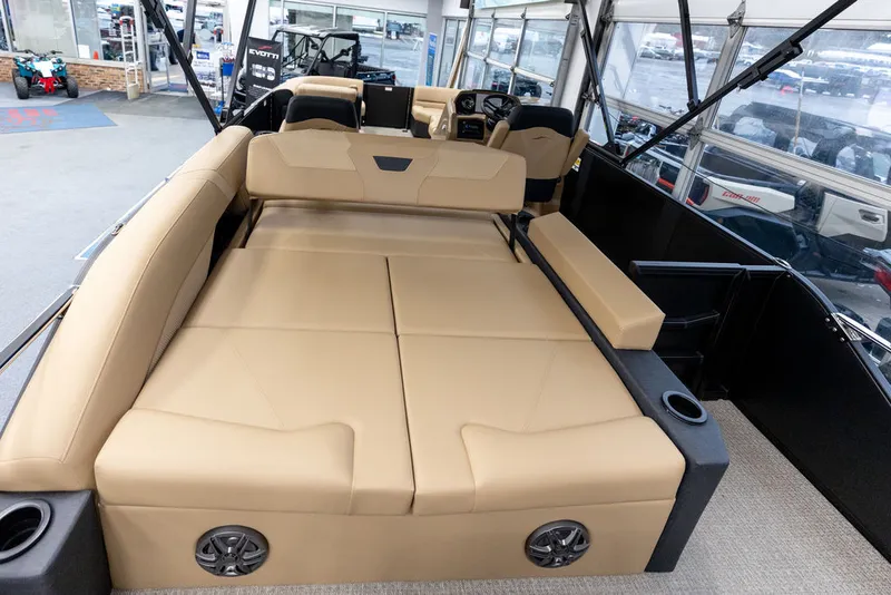 Slide: The Image of Evotti 521CS 2026 - 32