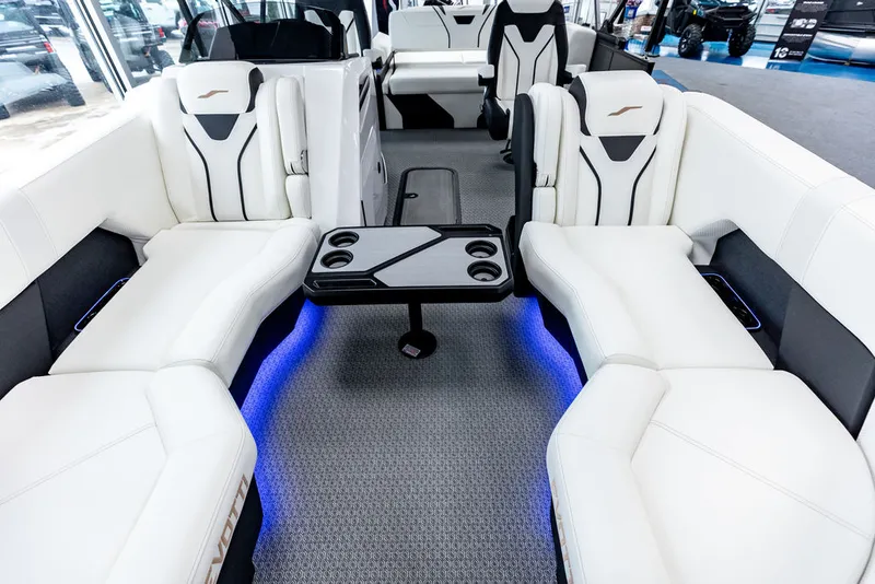 Slide: The Image of Evotti 721CS 2026 - 16