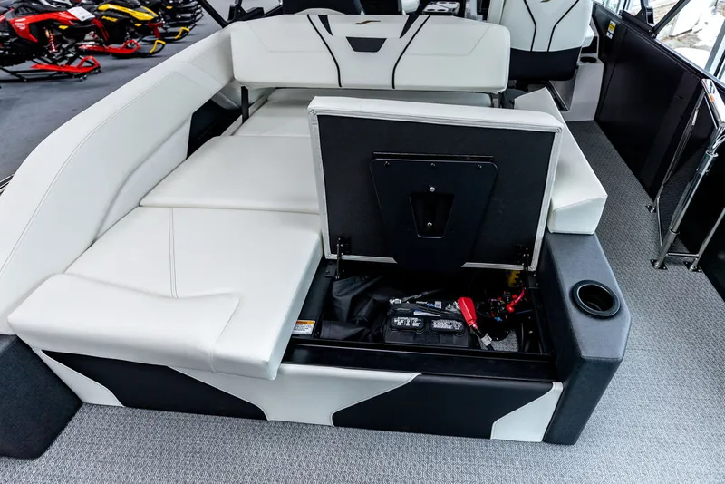 Slide: The Image of Evotti 721CS 2026 - 24