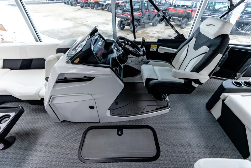 Slide: The Image of Evotti 721CS 2026 - 38