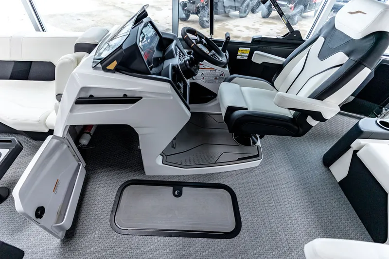 Slide: The Image of Evotti 721CS 2026 - 39