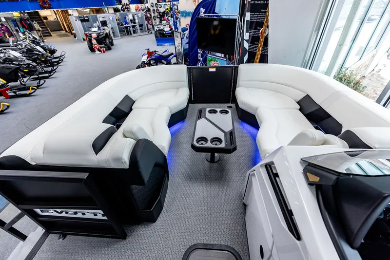 Slide: The Image of Evotti 721CS 2026 - 8