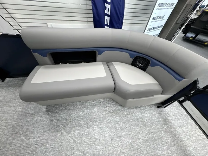 Slide: The Image of Premier 230 Sunsation Angler 2PT 2026 - 19