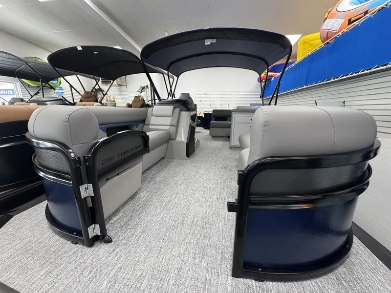 Slide: The Image of Premier 230 Sunsation Angler 2PT - CL 2026 - 3