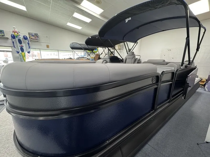 Slide: The Image of Premier 230 Sunsation Angler 2PT - CL 2026 - 5