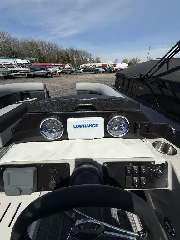 Slide: The Image of Premier 230 Sunsation Angler 2PT 2026 - 13