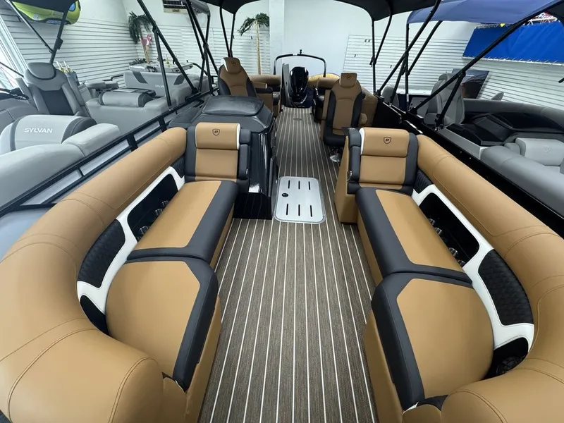 Slide: The Image of Premier 230 Solaris RF CL 2026 - 10