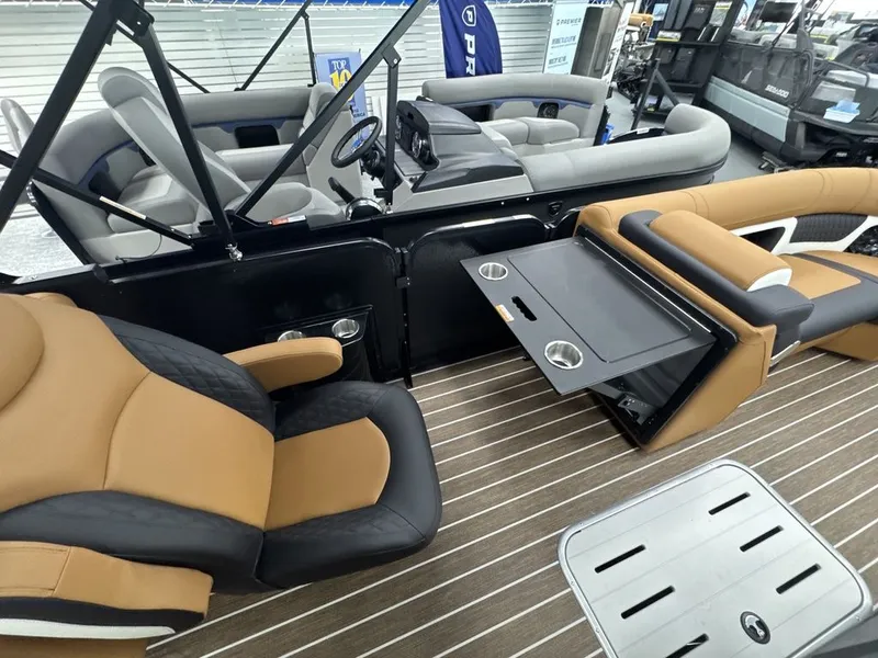 Slide: The Image of Premier 230 Solaris RF CL 2026 - 24