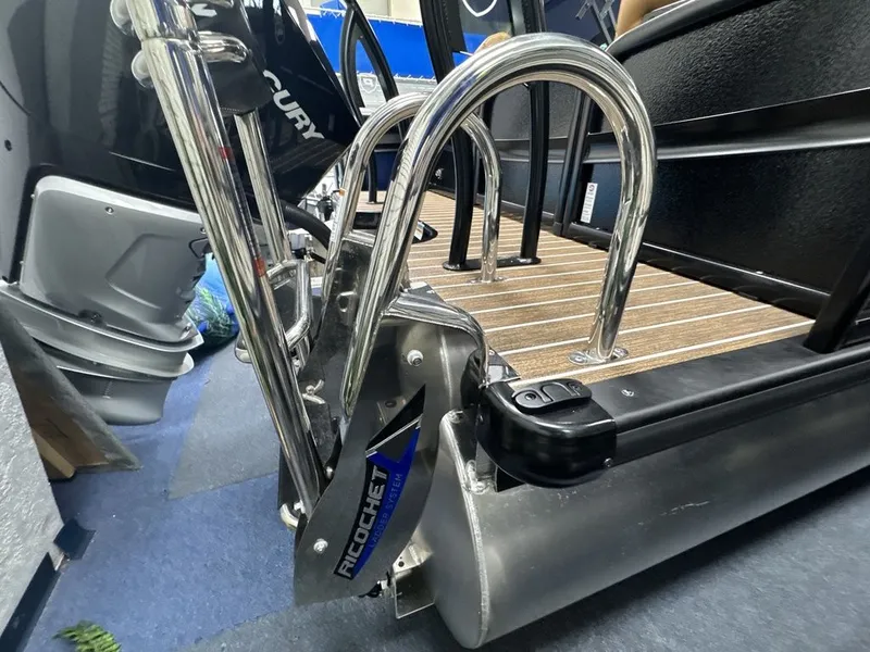 Slide: The Image of Premier 230 Solaris RF CL 2026 - 42