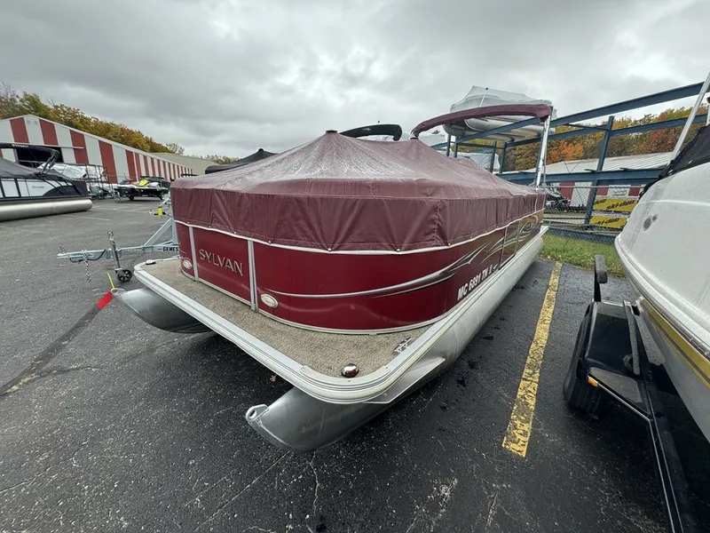 Slide: The Image of Sylvan 8522 LE LZ 2013 - 3