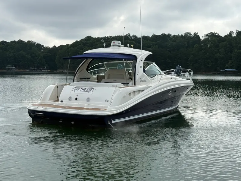 Slide: The Image of Sea Ray 44 SUNDANCER 2006 - 65