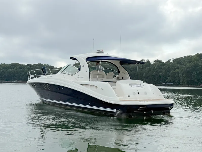 Slide: The Image of Sea Ray 44 SUNDANCER 2006 - 67