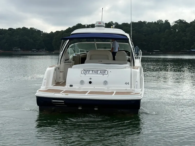 Slide: The Image of Sea Ray 44 SUNDANCER 2006 - 66