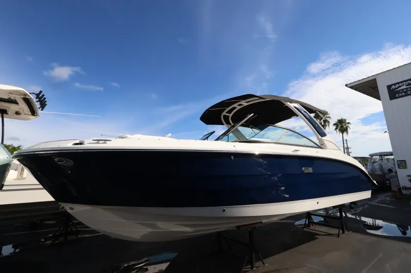 Slide: The Image of Sea Ray SDX 270 Outboard 2027 - 1