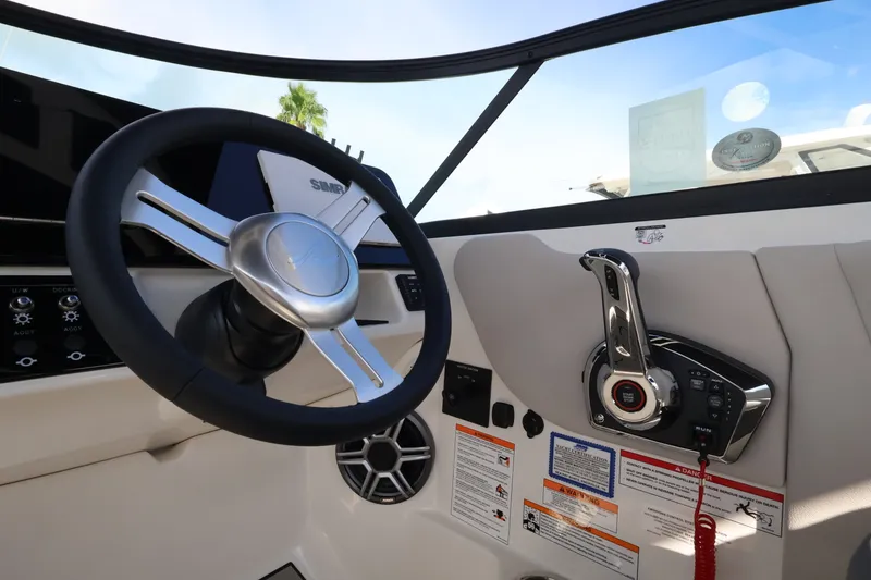 Slide: The Image of Sea Ray SDX 270 Outboard 2027 - 18