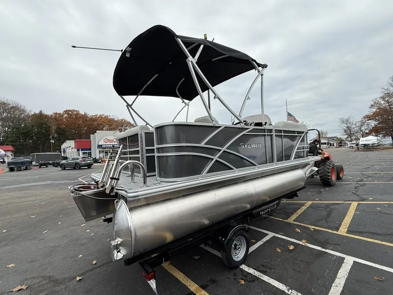 Slide: The Image of Sylvan MIRAGE 818 CRS 2026 - 4