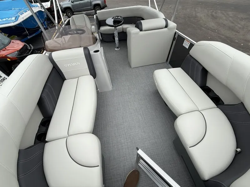 Slide: The Image of Sylvan MIRAGE 818 CRS 2026 - 2