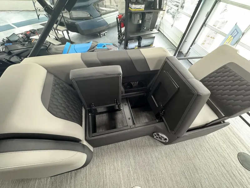 Slide: The Image of Sylvan L3 LZ DH 2026 - 40