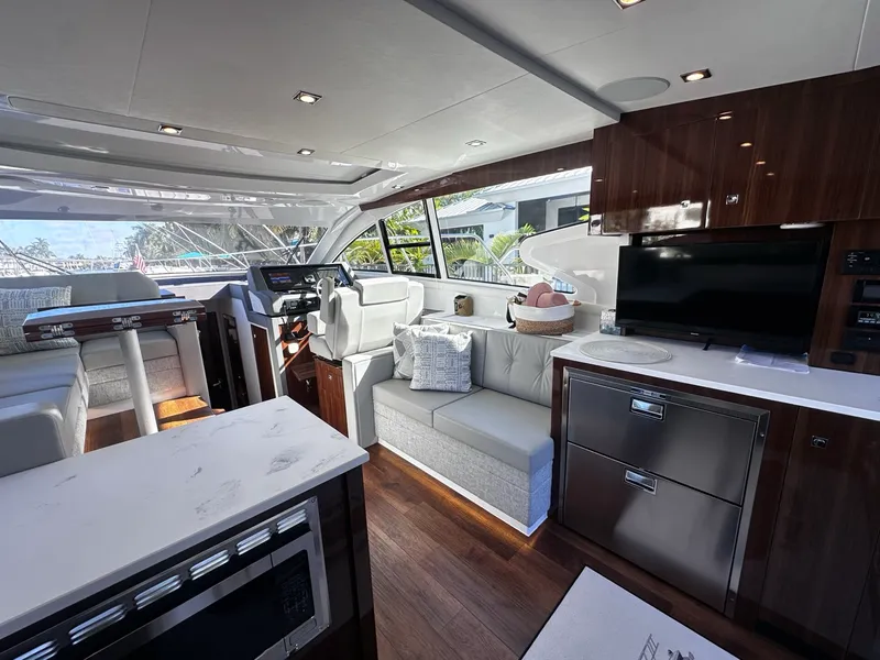 Slide: The Image of Cruisers 46 CANTIUS 2023 - 11