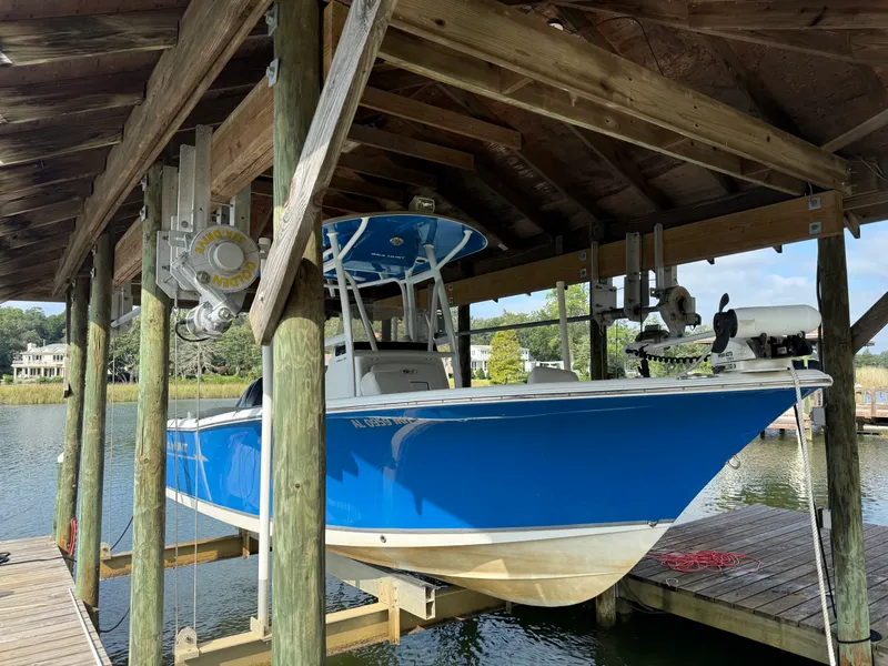 Slide: The Image of Sea Hunt ULTRA 211 2013 - 5