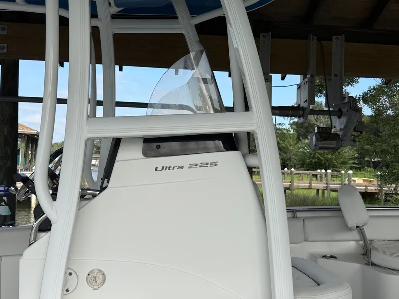 Slide: The Image of Sea Hunt ULTRA 211 2013 - 17