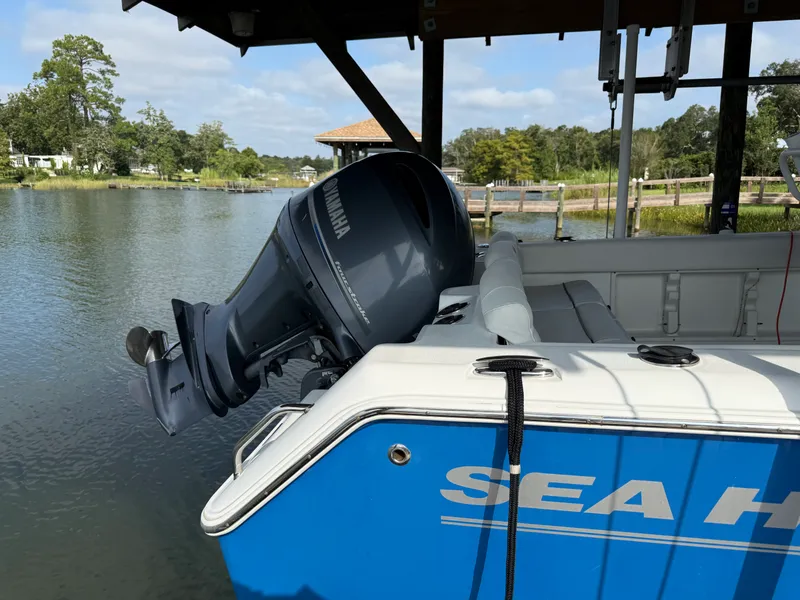 Slide: The Image of Sea Hunt ULTRA 211 2013 - 3