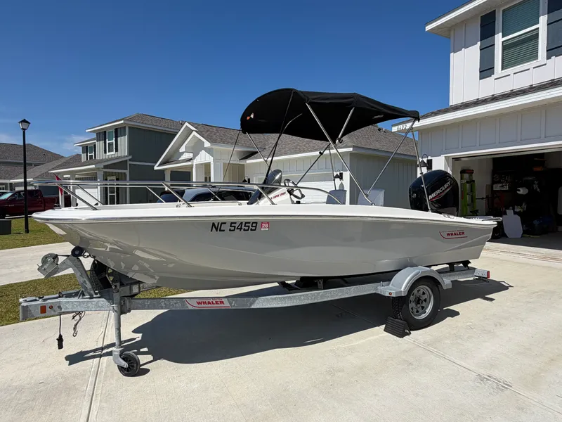 Slide: The Image of Boston Whaler 160 SUPER SPORT 2023 - 2