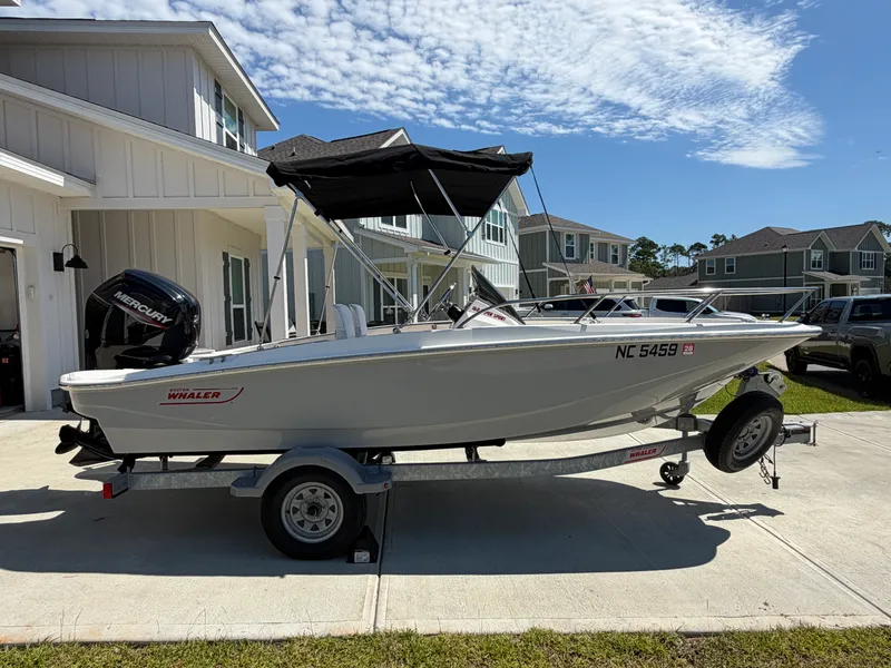 Slide: The Image of Boston Whaler 160 SUPER SPORT 2023 - 1