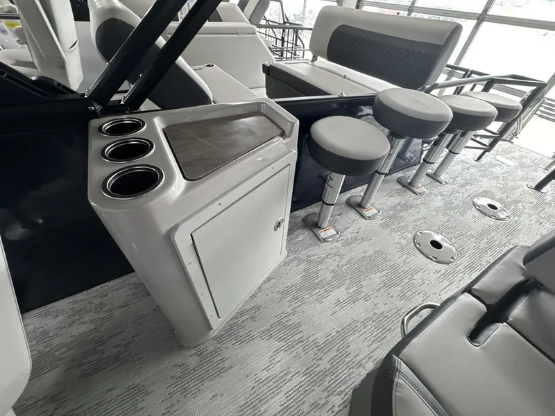 Slide: The Image of Sylvan L3 DLZ Bar 2026 - 28