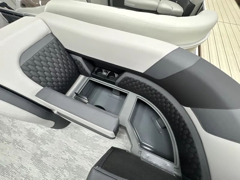 Slide: The Image of Sylvan L3 DLZ Bar 2026 - 7