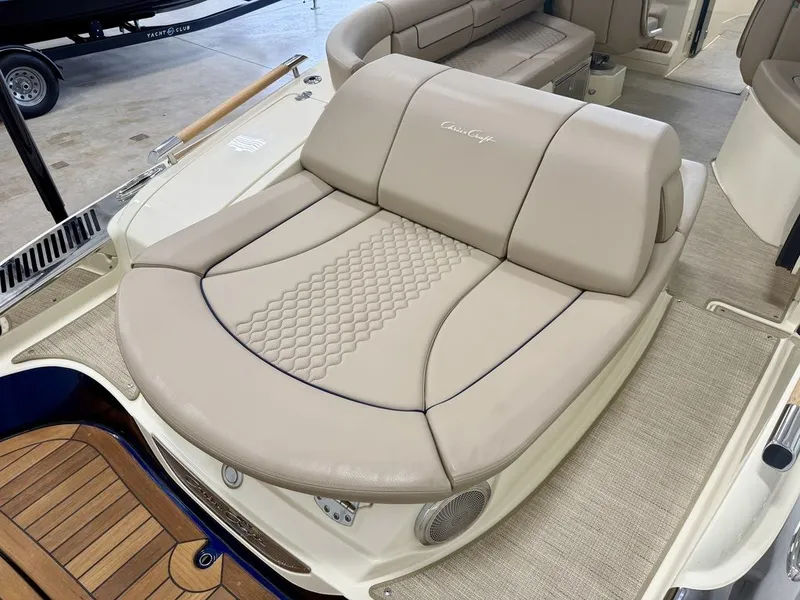 Slide: The Image of Chris Craft Launch 28 GT 2026 - 3