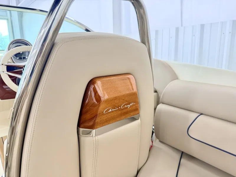 Slide: The Image of Chris Craft Launch 28 GT 2026 - 28