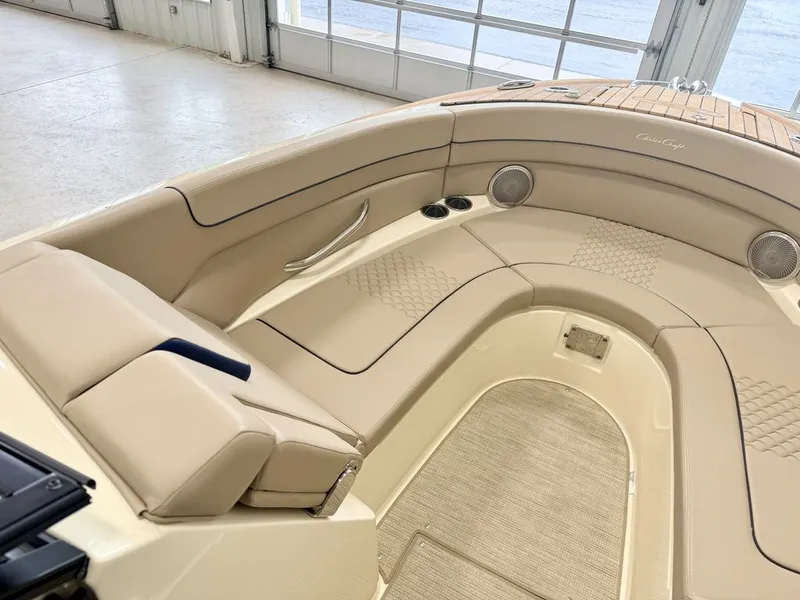 Slide: The Image of Chris Craft Launch 28 GT 2026 - 36