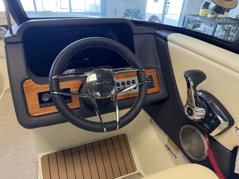 Slide: The Image of Chris Craft Sportster 25 2026 - 18