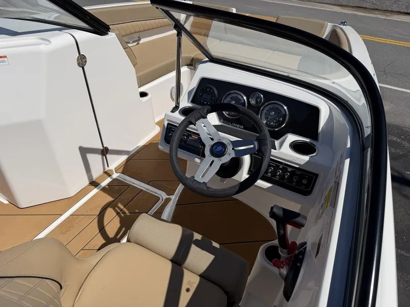Slide: The Image of Bayliner D22i 2026 - 20