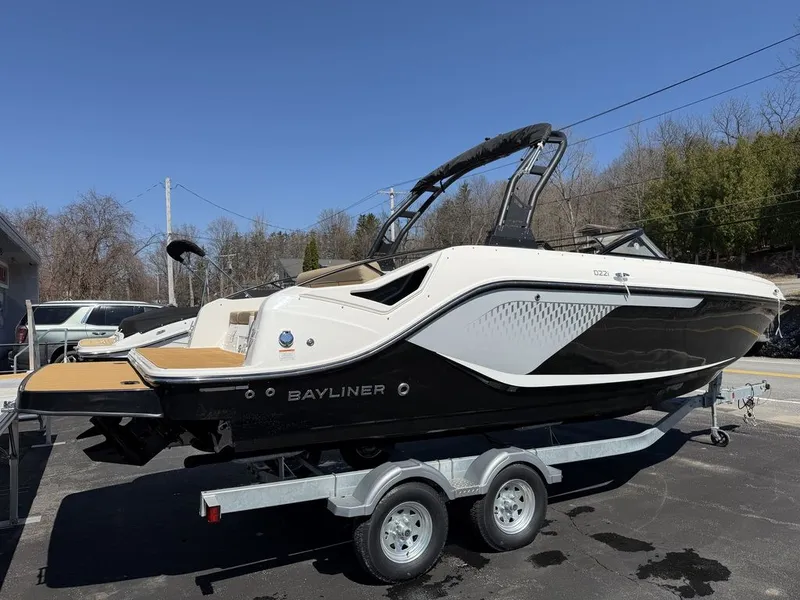 Slide: The Image of Bayliner D22i 2026 - 1