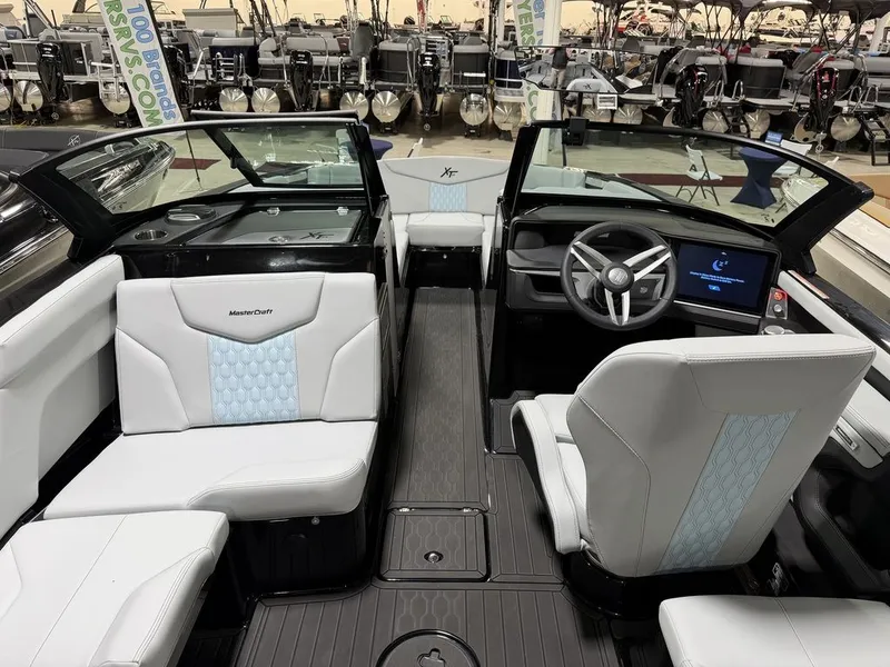 Slide: The Image of MasterCraft XT24 2026 - 12