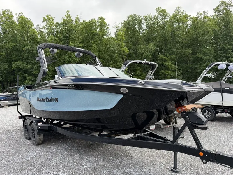 Slide: The Image of MasterCraft XT24 2026 - 1