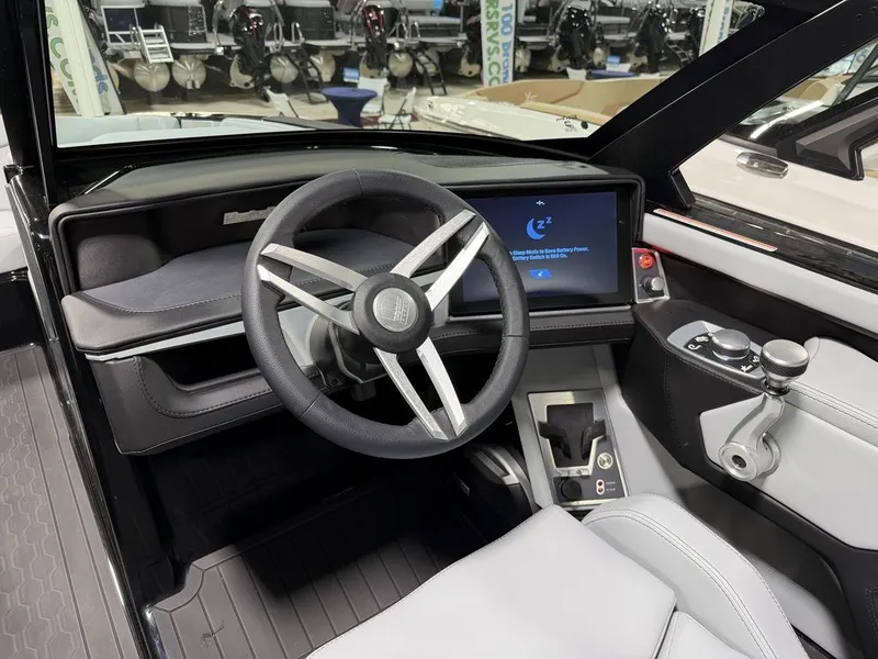 Slide: The Image of MasterCraft XT24 2026 - 15