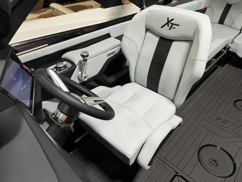 Slide: The Image of MasterCraft XT24 2026 - 31
