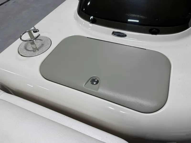 Slide: The Image of Premier 235 GRAND MAJESTIC 2009 - 30