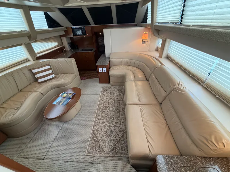 Slide: The Image of Meridian 368 MOTORYACHT 2005 - 25