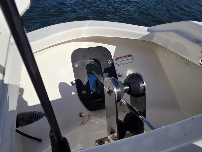 Slide: The Image of Sea Ray SLX 400 2020 - 59