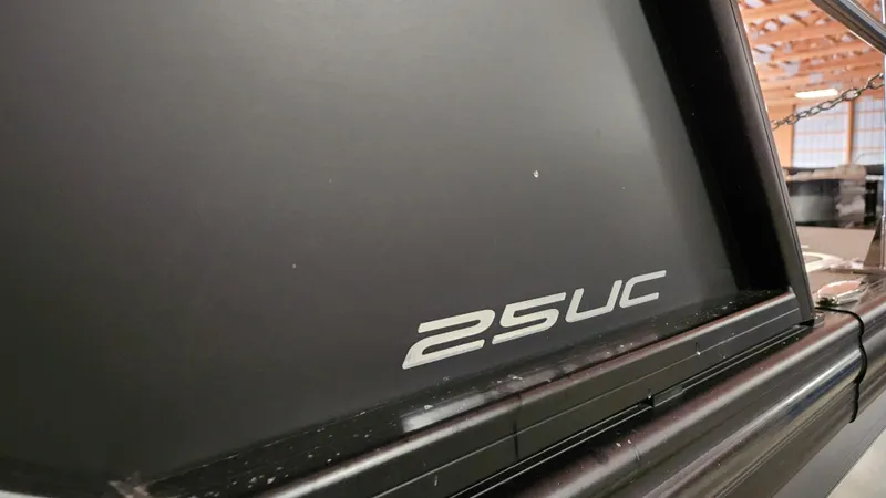 Slide: The Image of Barletta LUSSO 25UC 2023 - 50