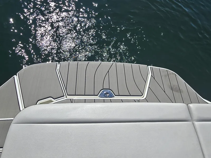 Slide: The Image of Sea Ray SDX 250 Surf 2027 - 9