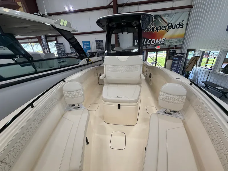 Slide: The Image of Scout 260 LXF 2027 - 11