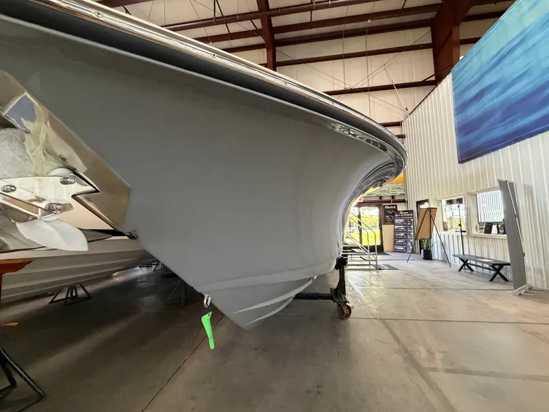 Slide: The Image of Scout 260 LXF 2027 - 3
