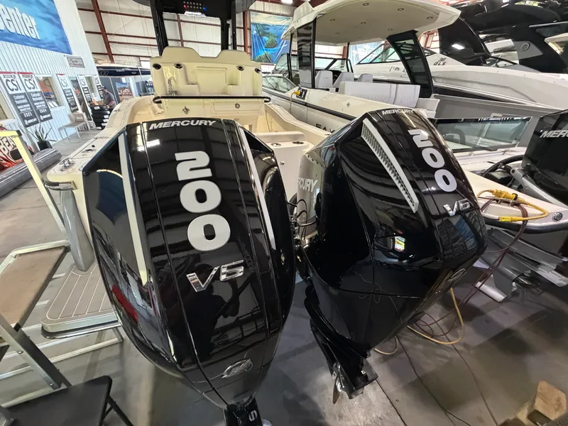 Slide: The Image of Scout 260 LXF 2027 - 22