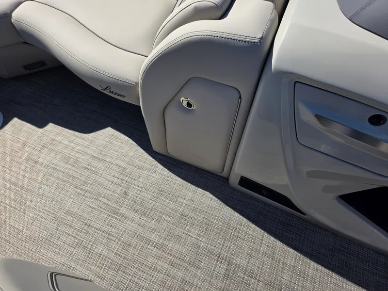 Slide: The Image of Barletta LUSSO 25UE 2023 - 14