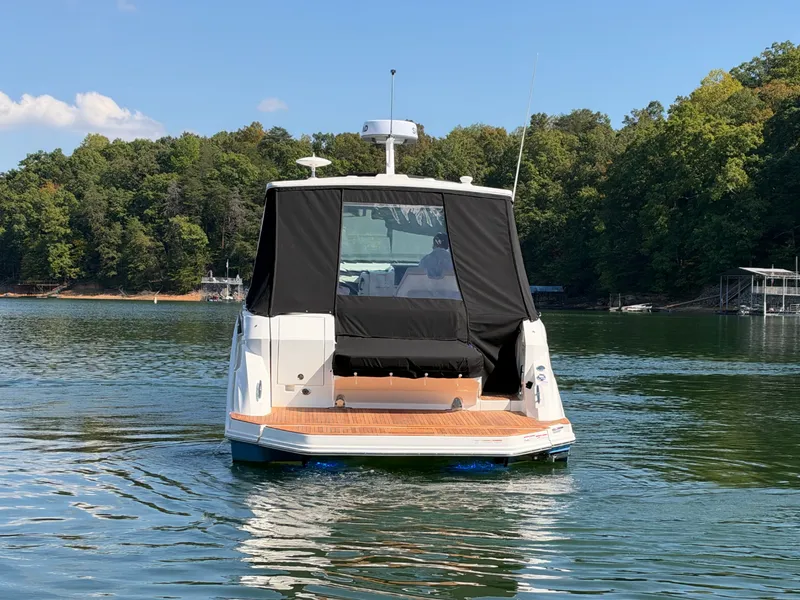 Slide: The Image of Sea Ray Sundancer 320 2027 - 62